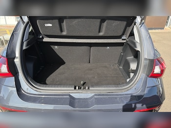 Used Hyundai i20 2025 for sale - 78042609: Photo