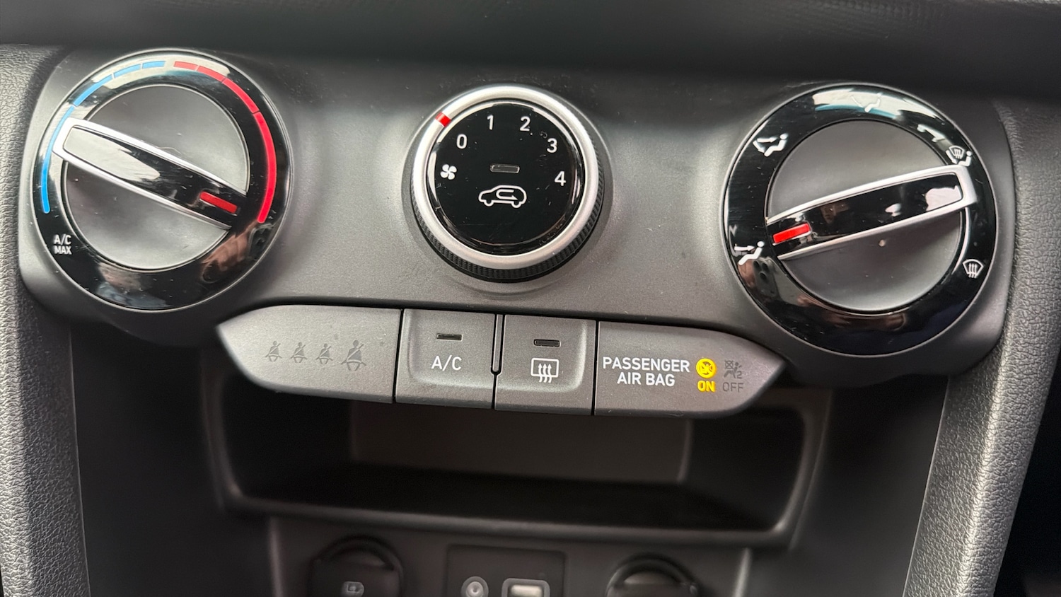 Used Hyundai KONA 2019 for sale - 76762343: Photo 30