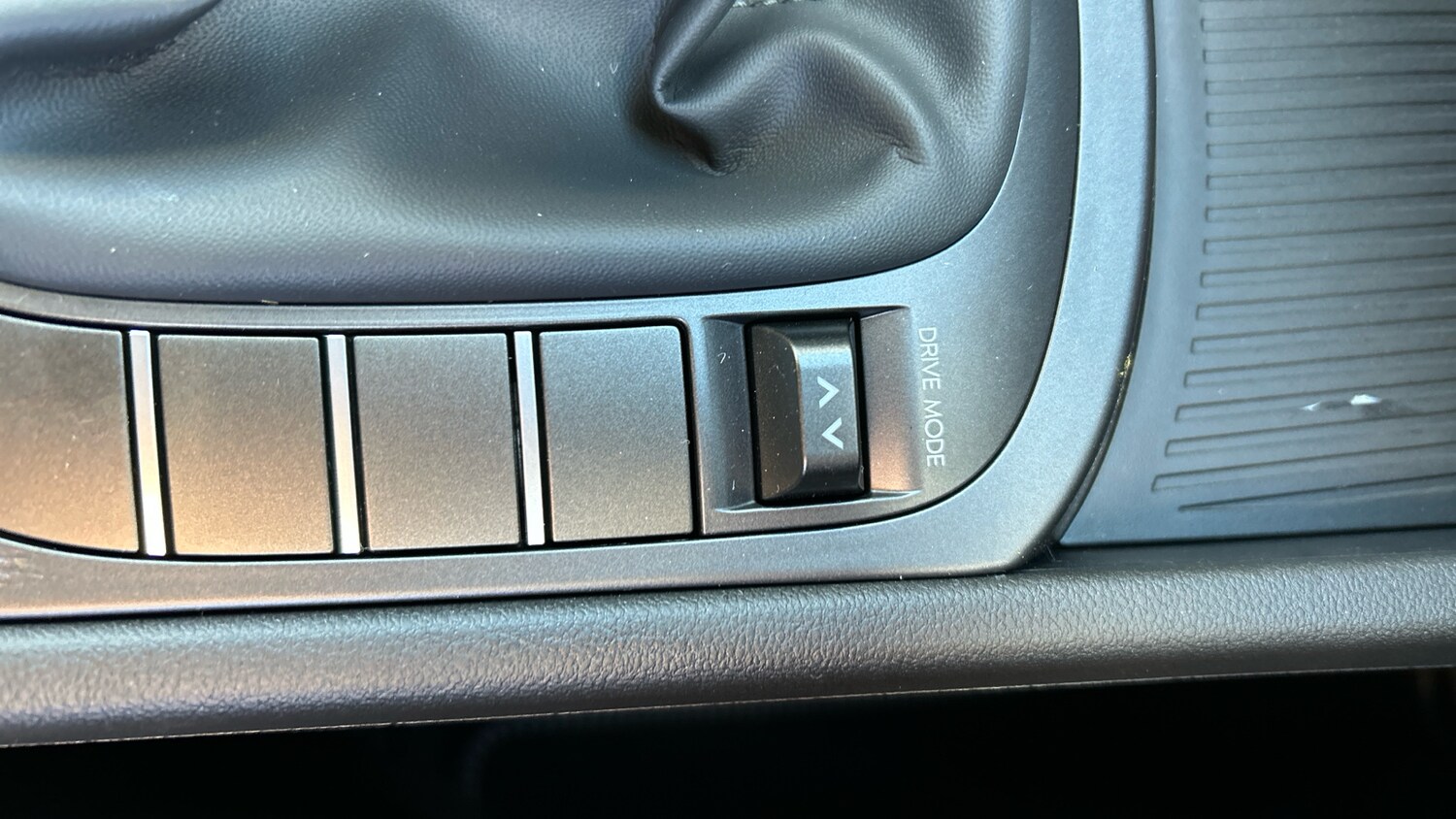 Used Hyundai KONA 2025 for sale - 76504424: Photo 24