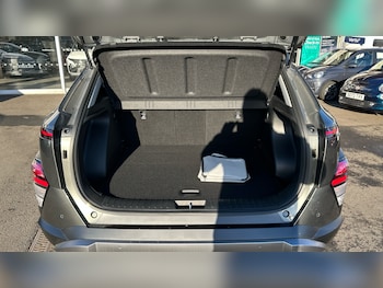 Used Hyundai KONA 2025 for sale - 76504424: Photo