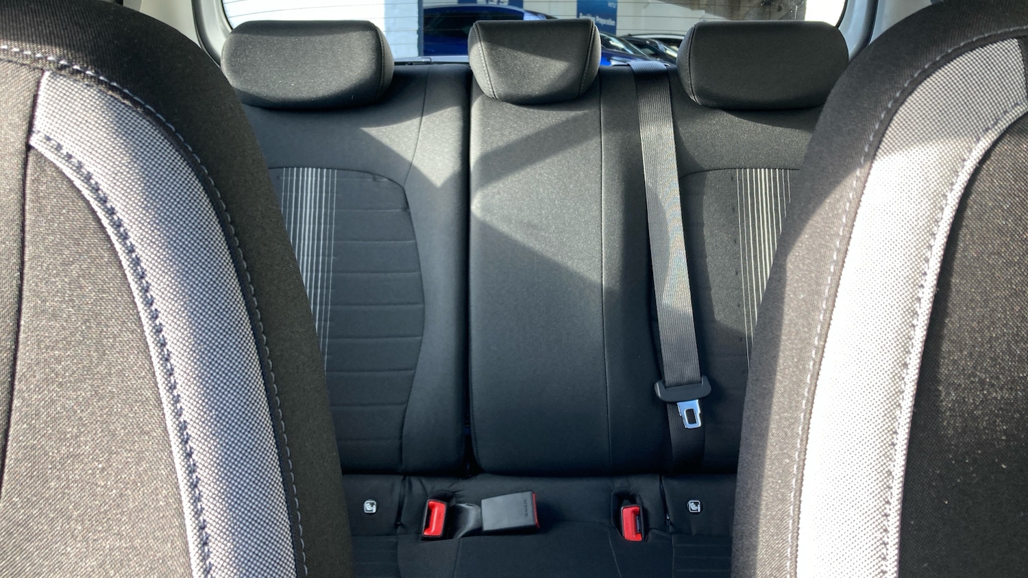 Used Hyundai i10 2024 for sale - 76492114: Photo 15