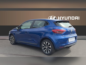 Used Renault Clio 2022 for sale - 79240387: Photo