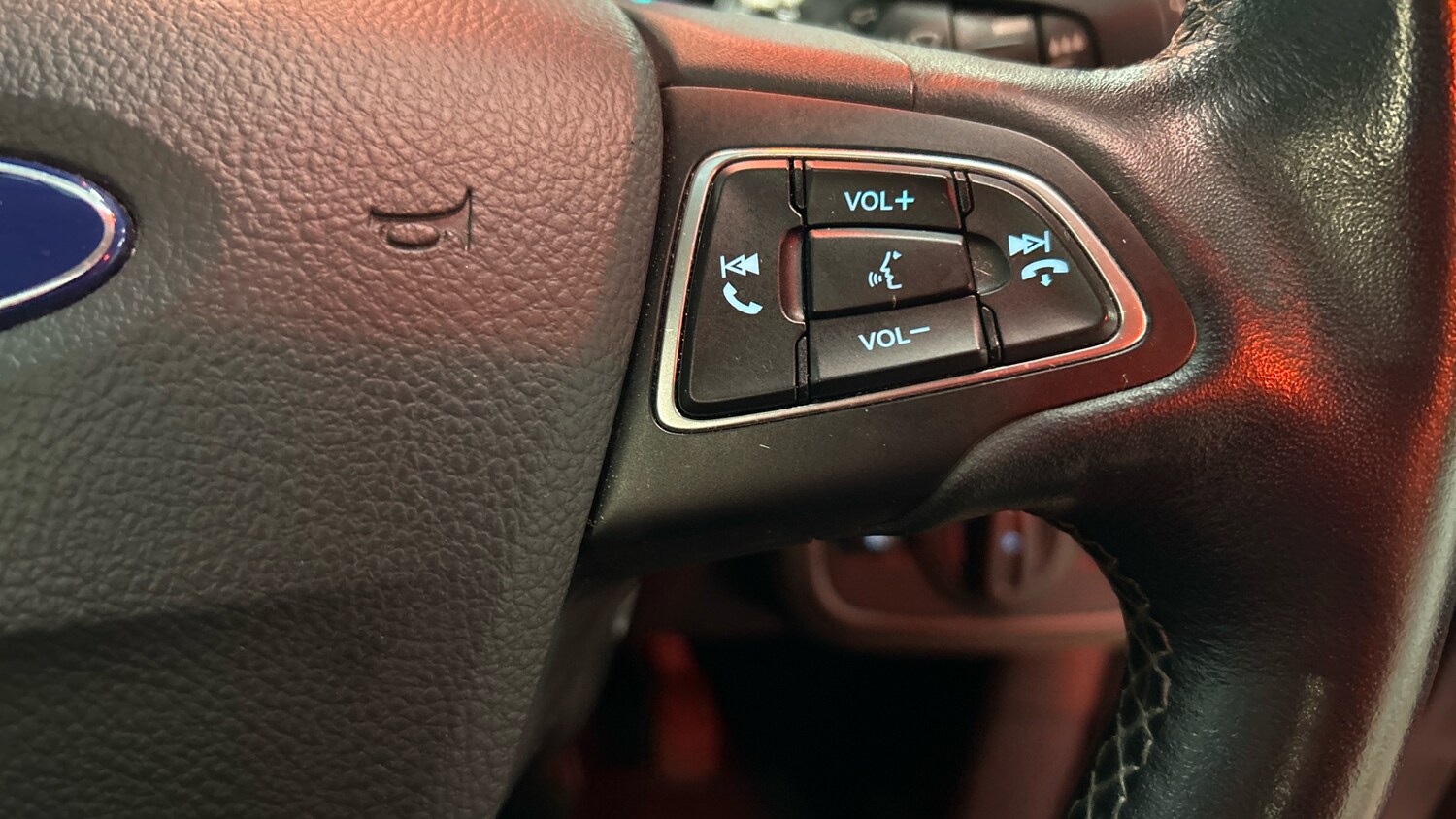 Used Ford Kuga 2017 for sale - 77801891: Photo 27