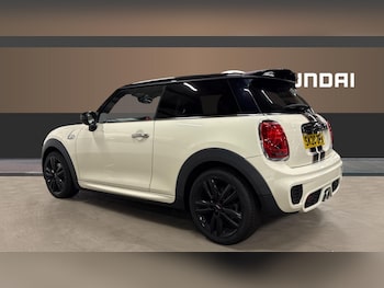 Used MINI Hatch 2020 for sale - 77375801: Photo