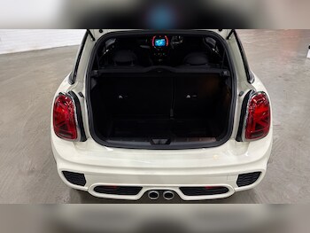 Used MINI Hatch 2020 for sale - 77375801: Photo