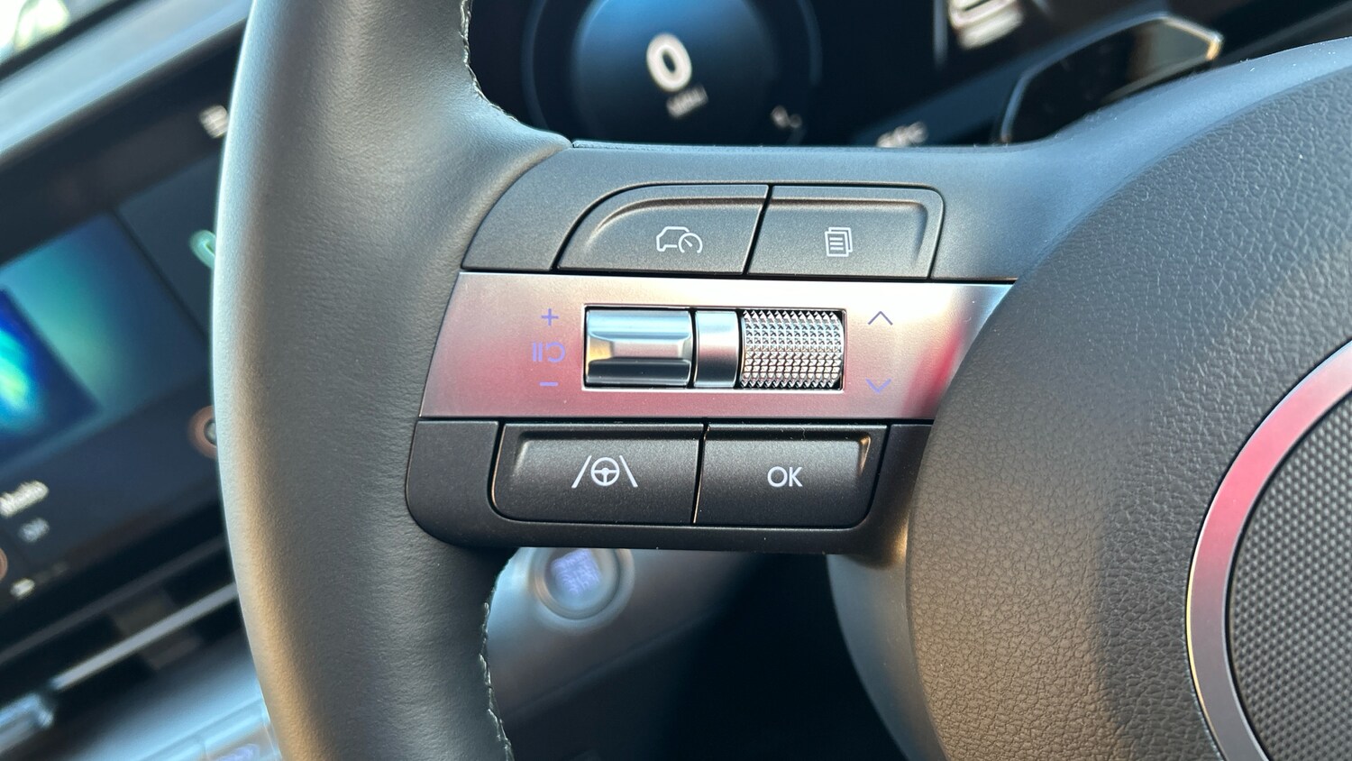 Used Hyundai KONA 2025 for sale - 76504433: Photo 27