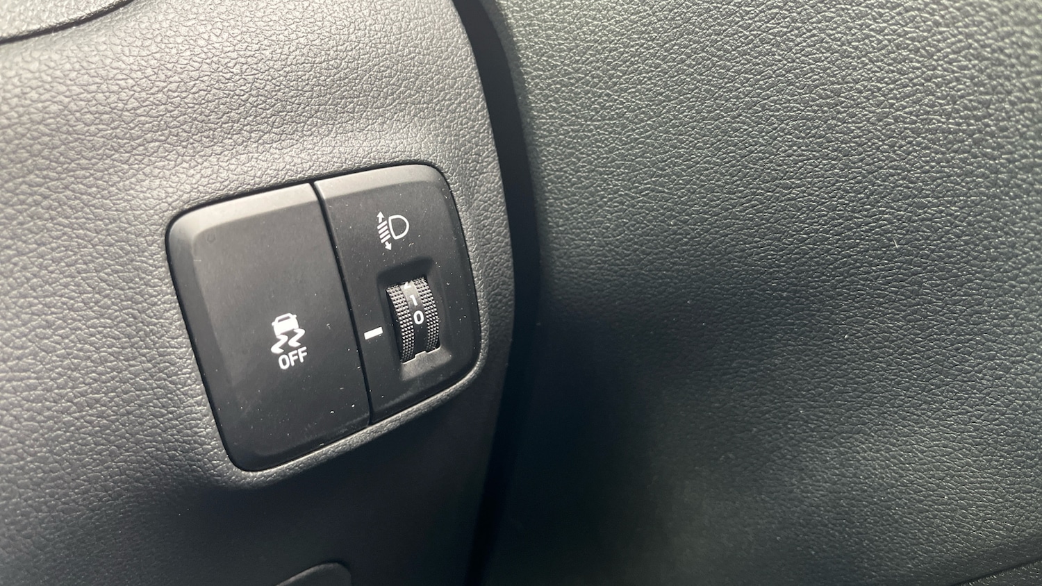 Used Hyundai i10 2023 for sale - 76322485: Photo 28