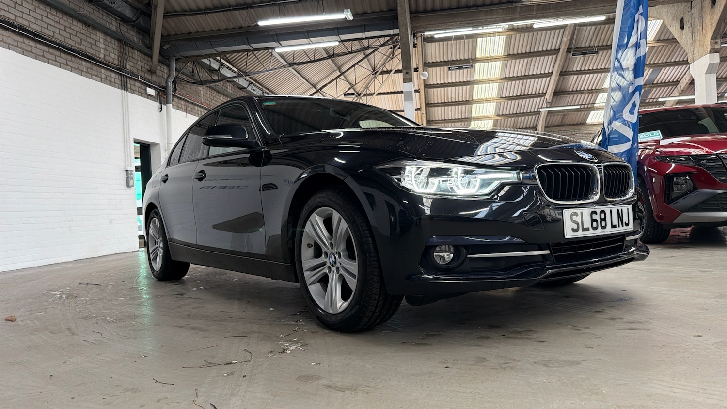 Used BMW 3 Series 2018 for sale - 77778999: Photo 38