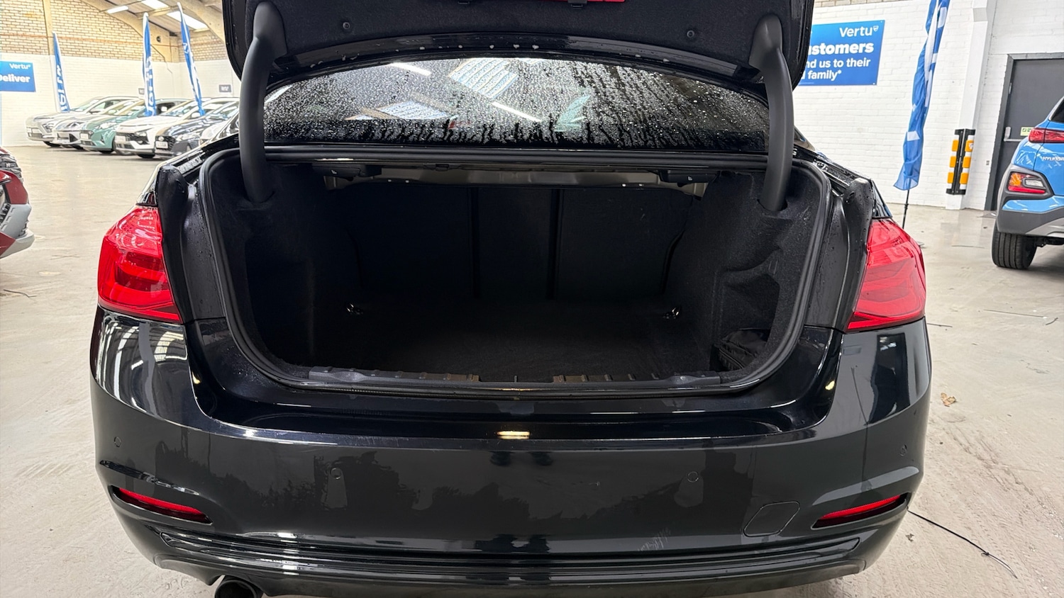 Used BMW 3 Series 2018 for sale - 77778999: Photo 4