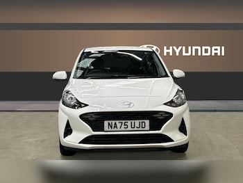 Used Hyundai i10 2025 for sale - 77300949: Photo