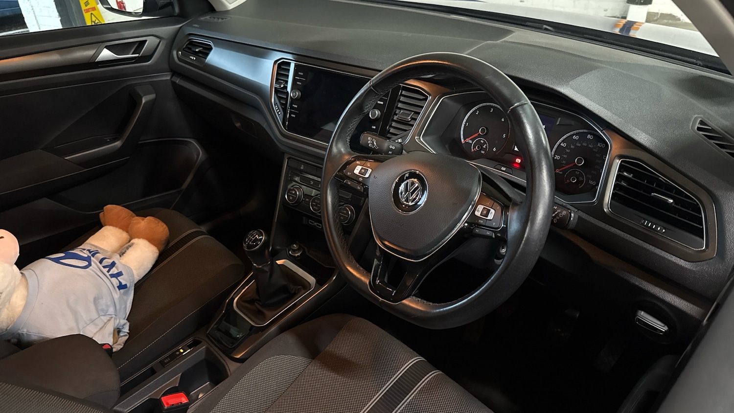 Used Volkswagen T-Roc 2019 for sale - 77342530: Photo 11