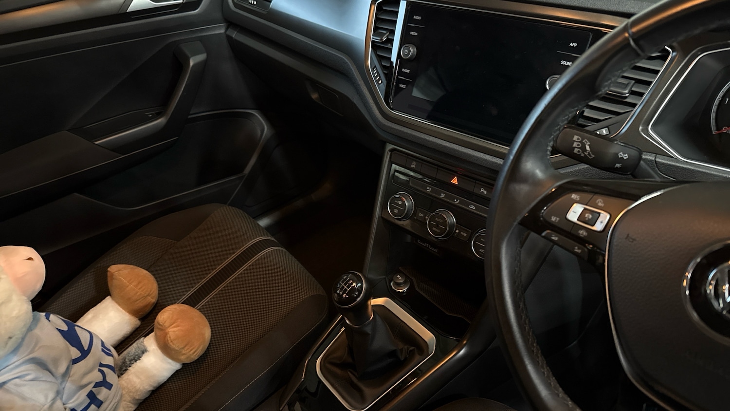 Used Volkswagen T-Roc 2019 for sale - 77342530: Photo 14