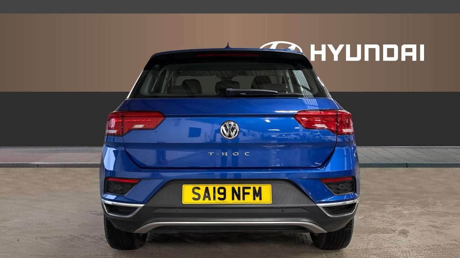 Used Volkswagen T-Roc 2019 for sale - 77342530: Photo 6