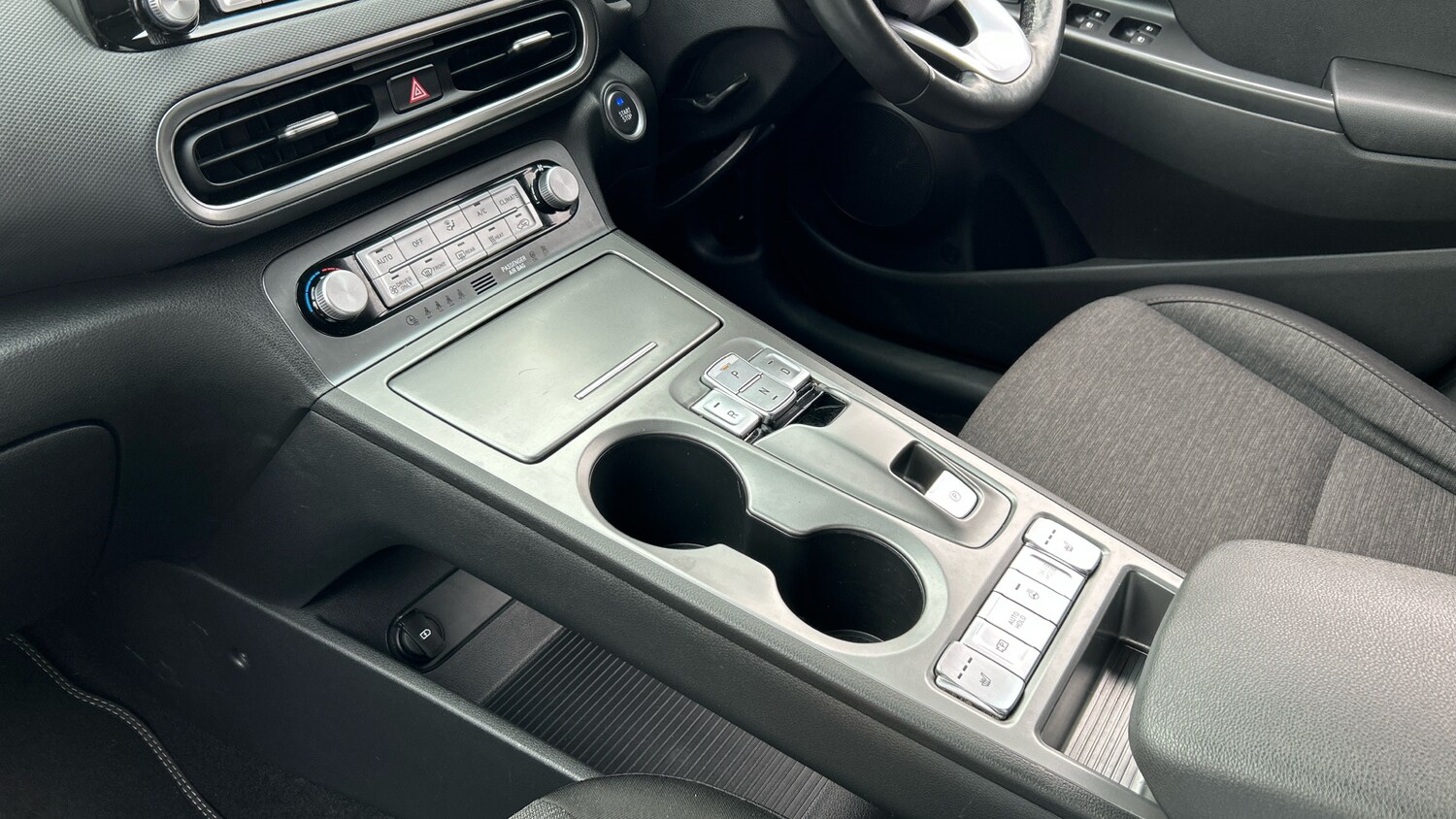 Used Hyundai KONA 2021 for sale - 77528470: Photo 13