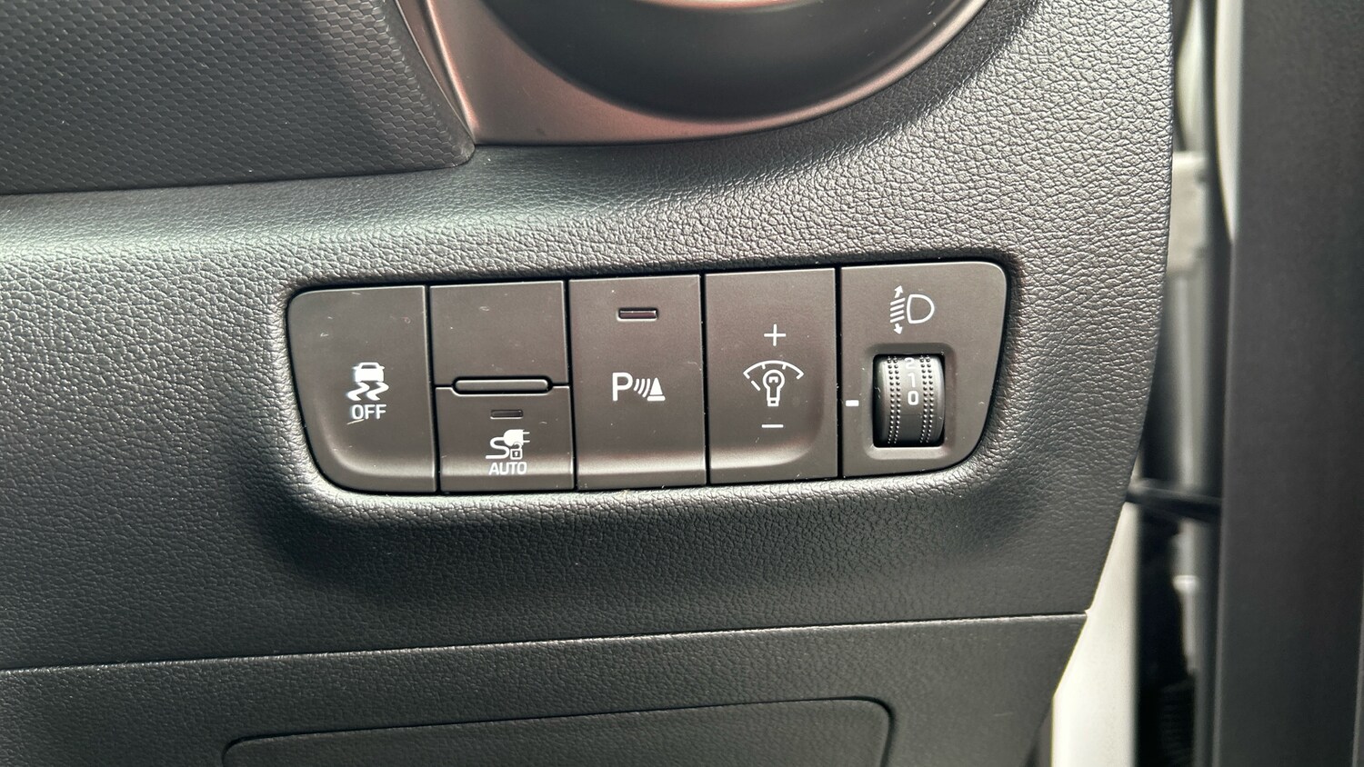 Used Hyundai KONA 2021 for sale - 77528470: Photo 30