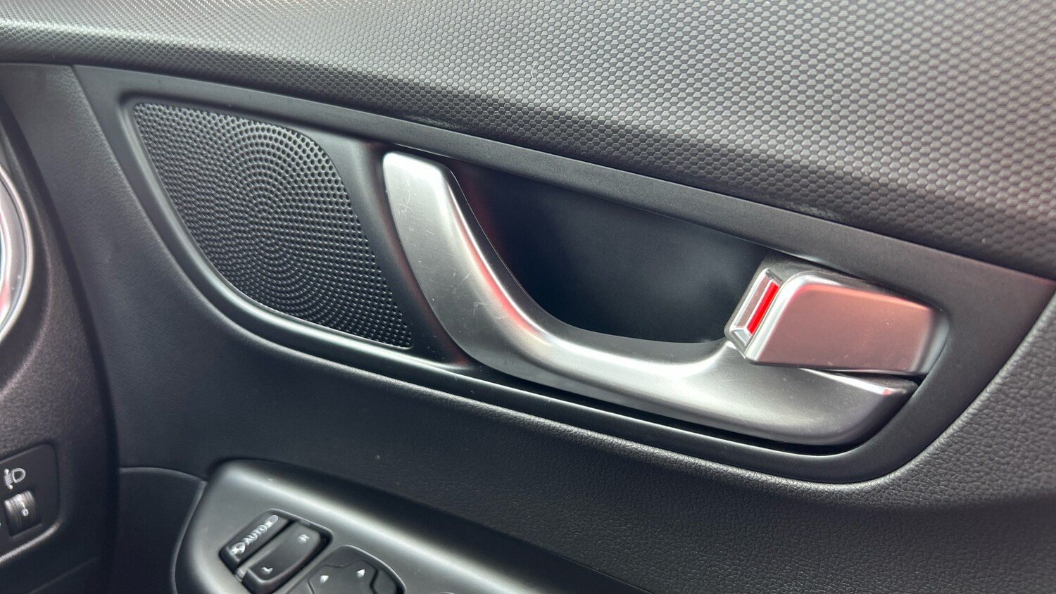 Used Hyundai KONA 2021 for sale - 77528470: Photo 35