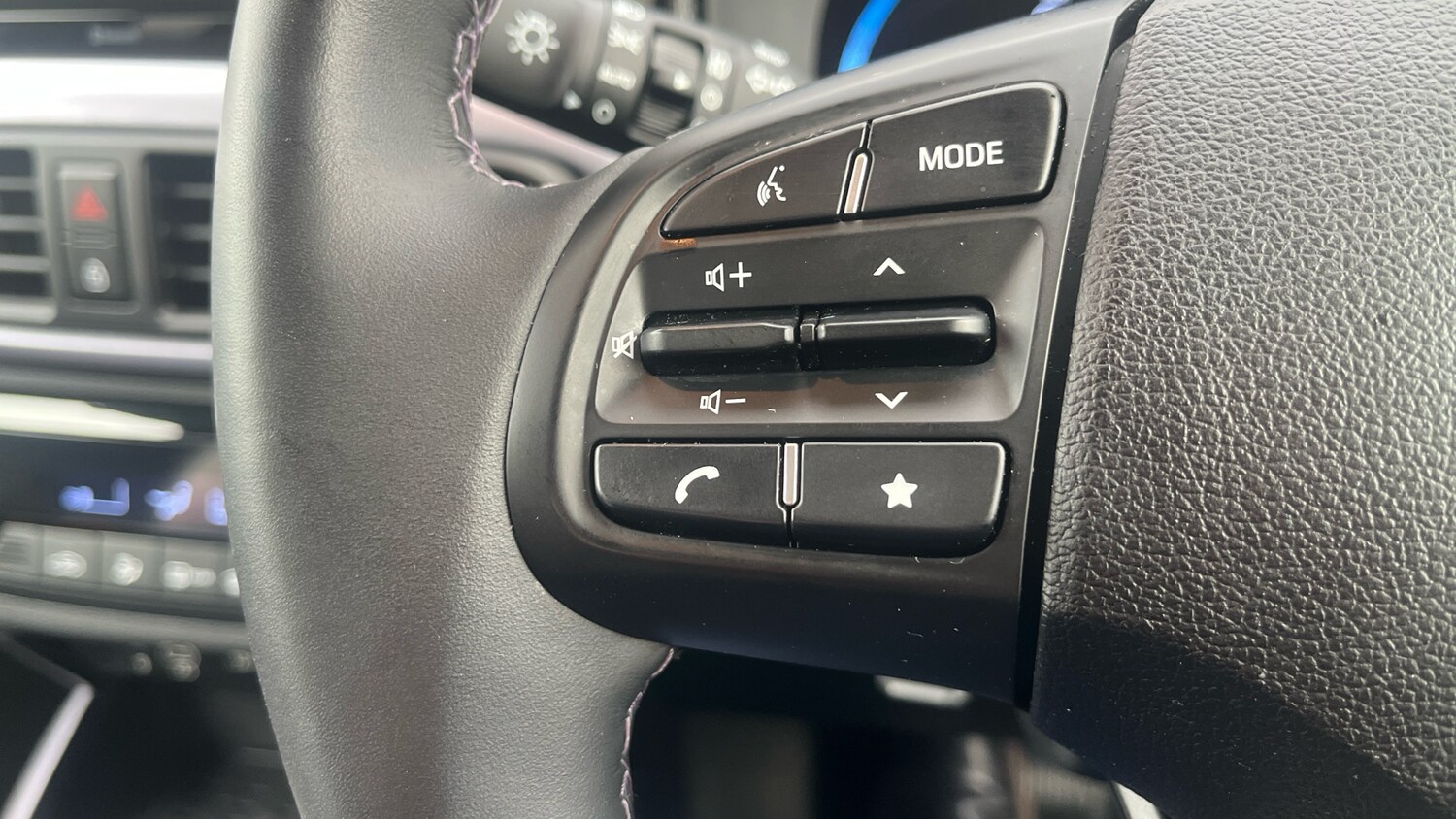 Used Hyundai i10 2024 for sale - 76265281: Photo 37