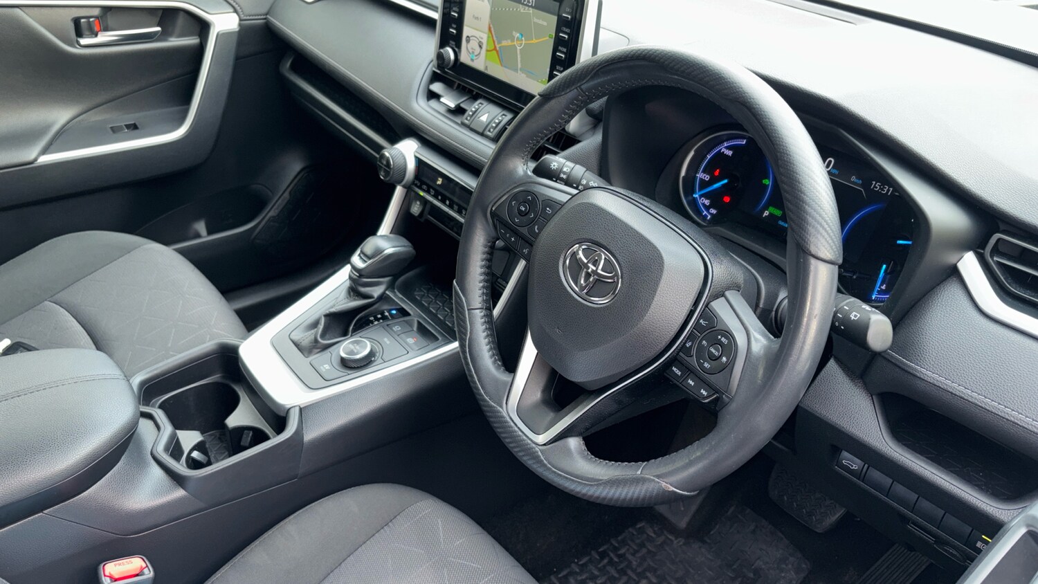 Used Toyota RAV4 2019 for sale - 76352943: Photo 11