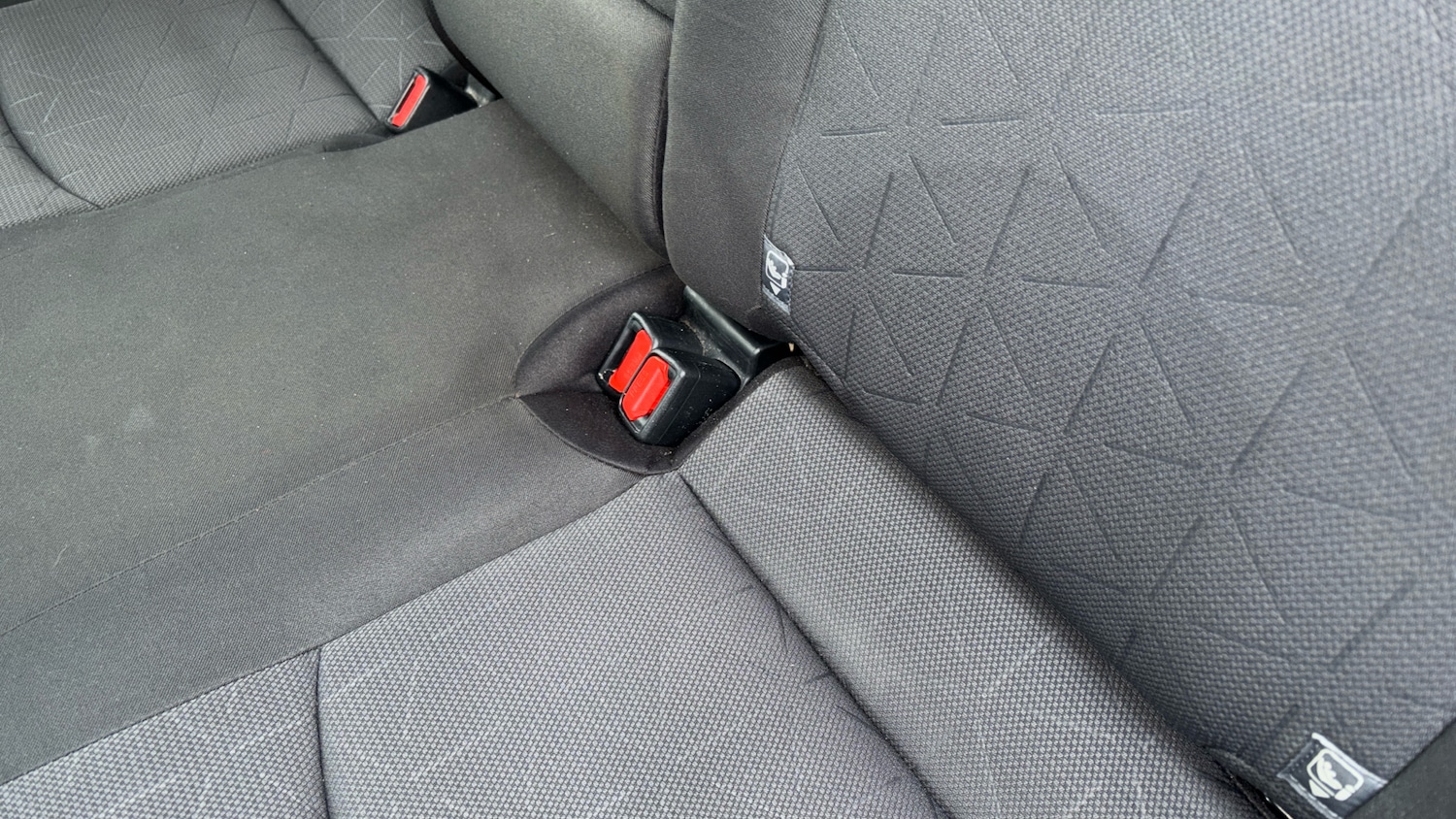 Used Toyota RAV4 2019 for sale - 76352943: Photo 17