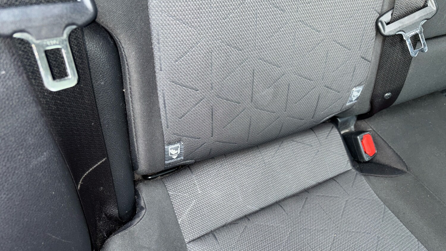 Used Toyota RAV4 2019 for sale - 76352943: Photo 29