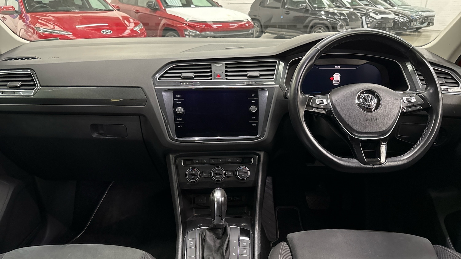 Used Volkswagen Tiguan 2018 for sale - 77342529: Photo 10