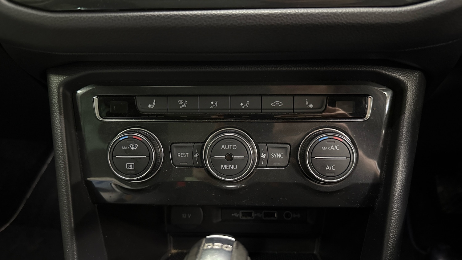 Used Volkswagen Tiguan 2018 for sale - 77342529: Photo 21