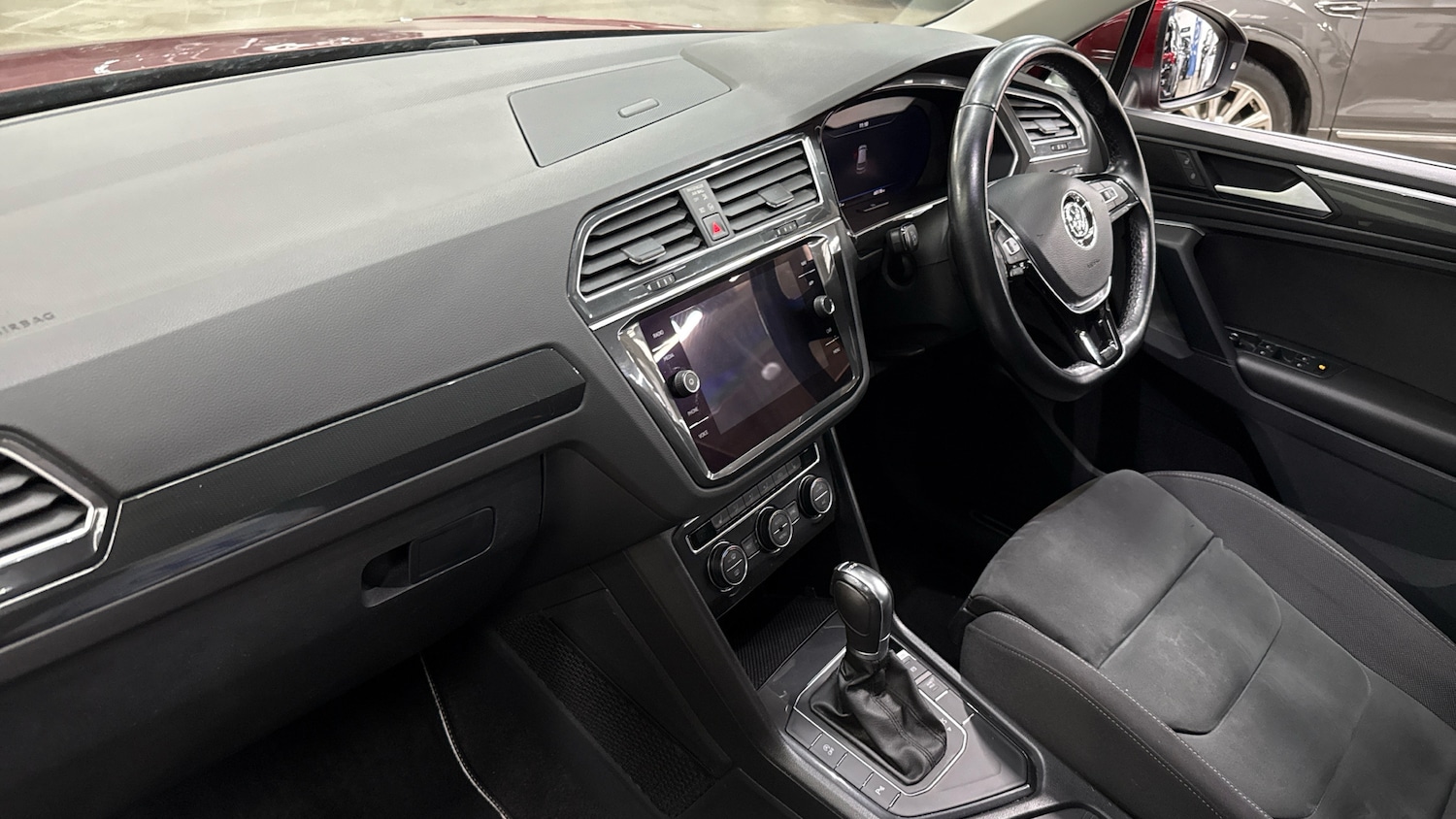 Used Volkswagen Tiguan 2018 for sale - 77342529: Photo 9