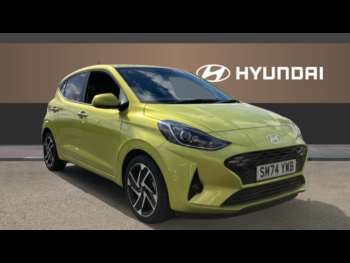 2025 (74) - 1.2 [79] Premium 5dr [Nav] Petrol Hatchback