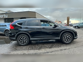 Used Honda CR-V 2017 for sale - 76532084: Photo