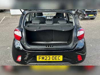 Used Hyundai i10 2023 for sale - 78239160: Photo