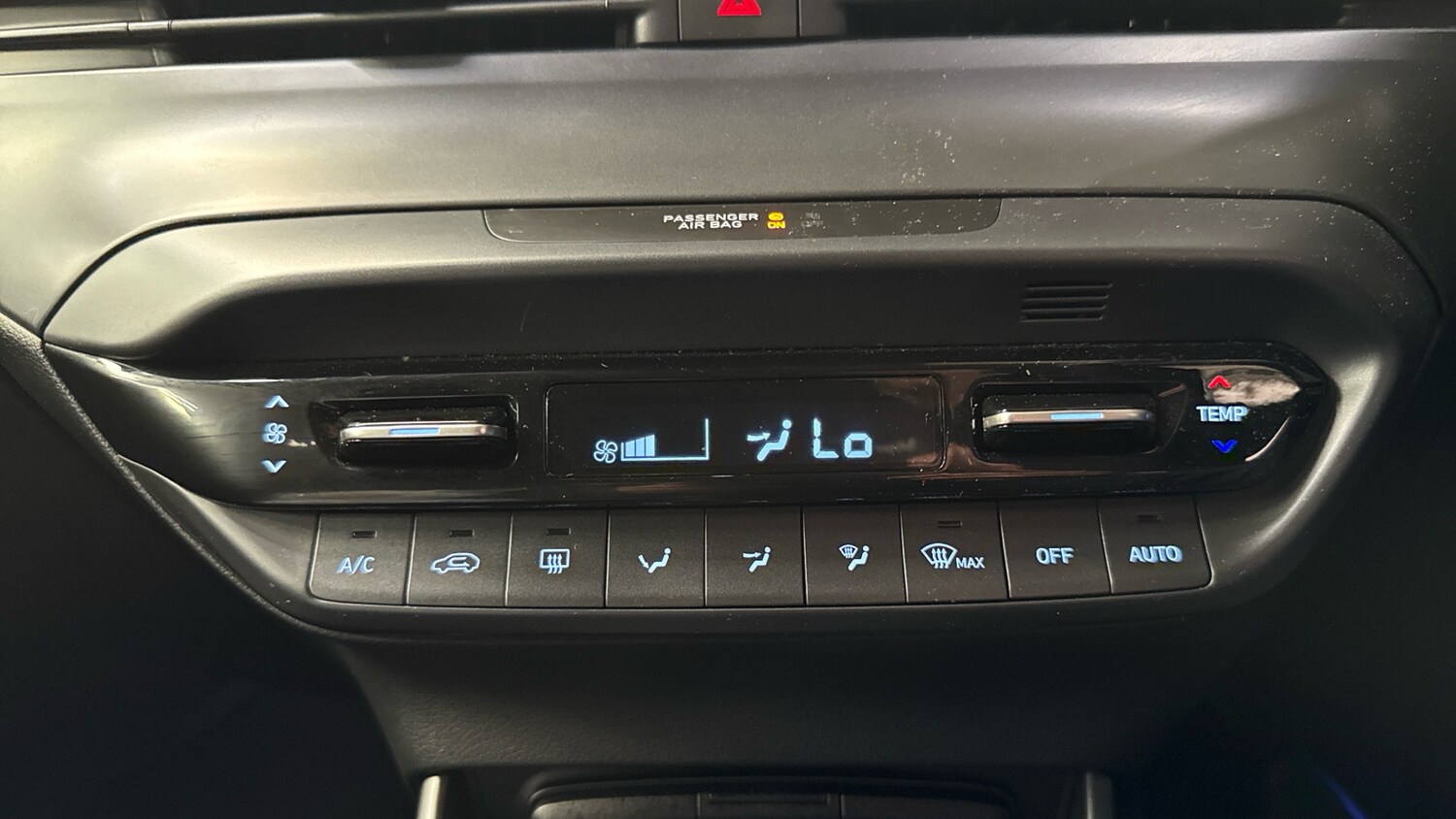 Used Hyundai i20 2024 for sale - 78190930: Photo 29