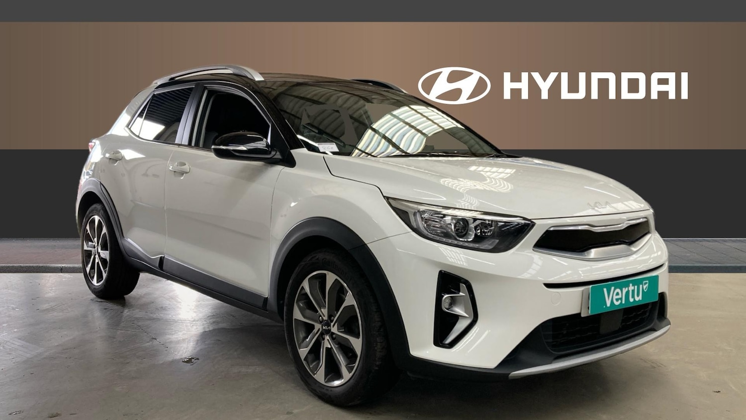 Used Kia Stonic 2022 for sale - 76492112: Photo 1