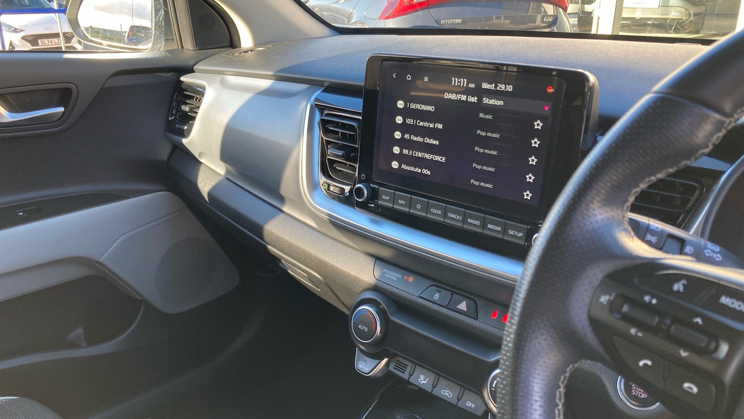 Used Kia Stonic 2022 for sale - 76492112: Photo 14