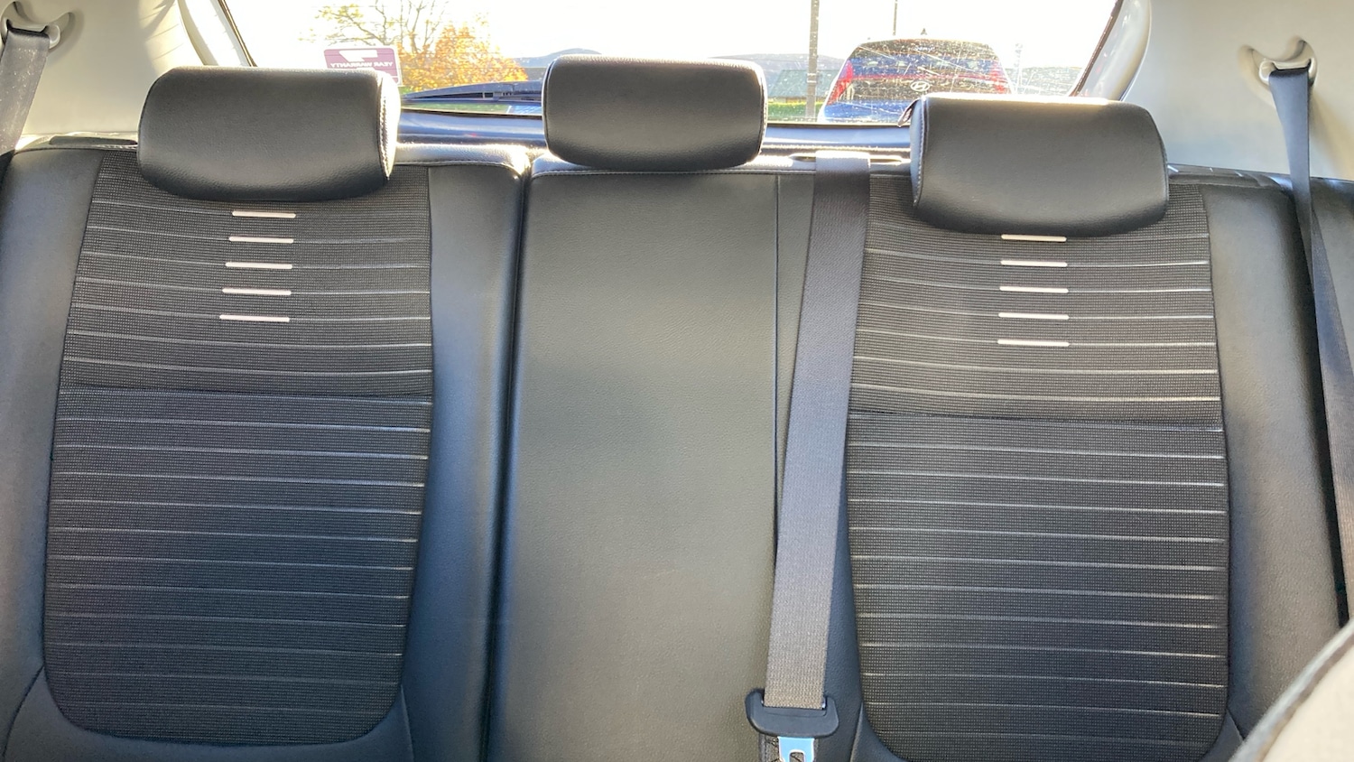 Used Kia Stonic 2022 for sale - 76492112: Photo 15