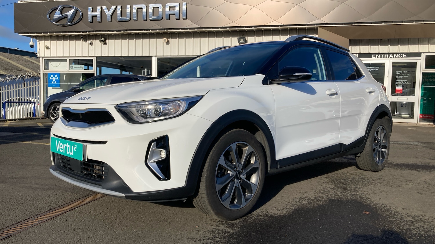 Used Kia Stonic 2022 for sale - 76492112: Photo 21