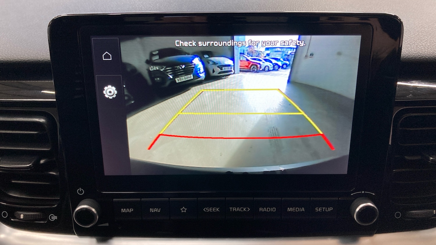 Used Kia Stonic 2022 for sale - 76492112: Photo 28