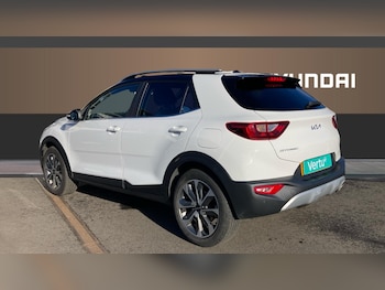 Used Kia Stonic 2022 for sale - 76492112: Photo