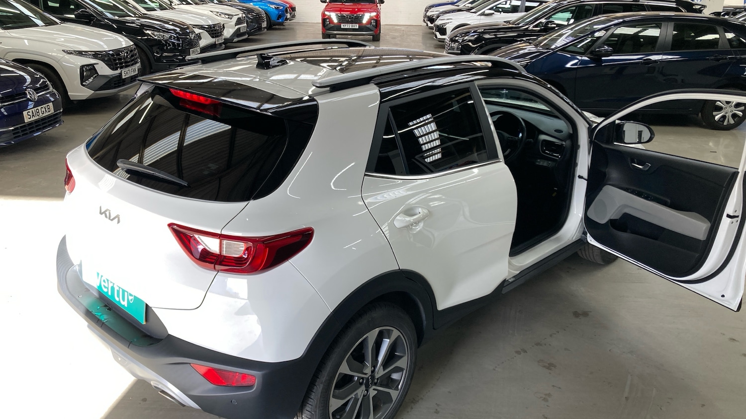 Used Kia Stonic 2022 for sale - 76492112: Photo 44