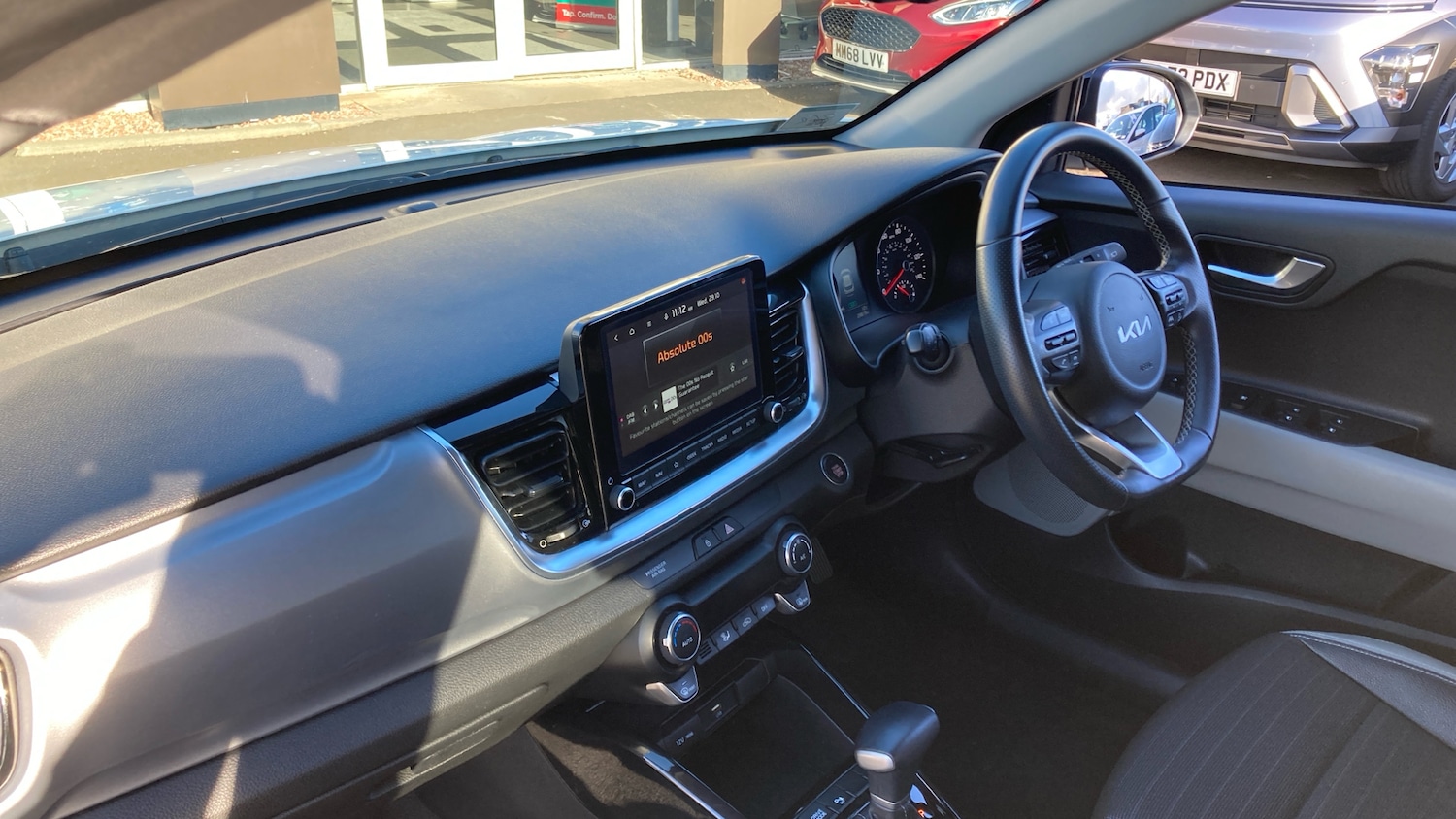 Used Kia Stonic 2022 for sale - 76492112: Photo 9