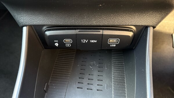 Used Hyundai BAYON 2024 for sale - 76205888: Photo 29