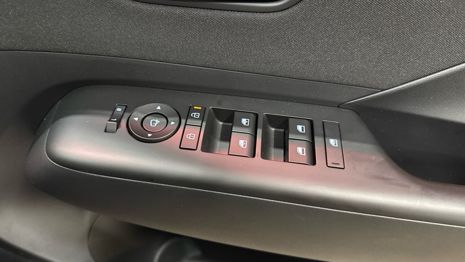 Used Hyundai KONA 2025 for sale - 76504430: Photo 36