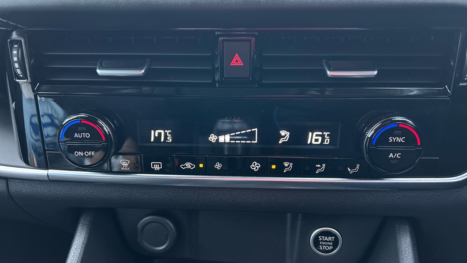 Used Nissan Qashqai 2022 for sale - 77677009: Photo 25