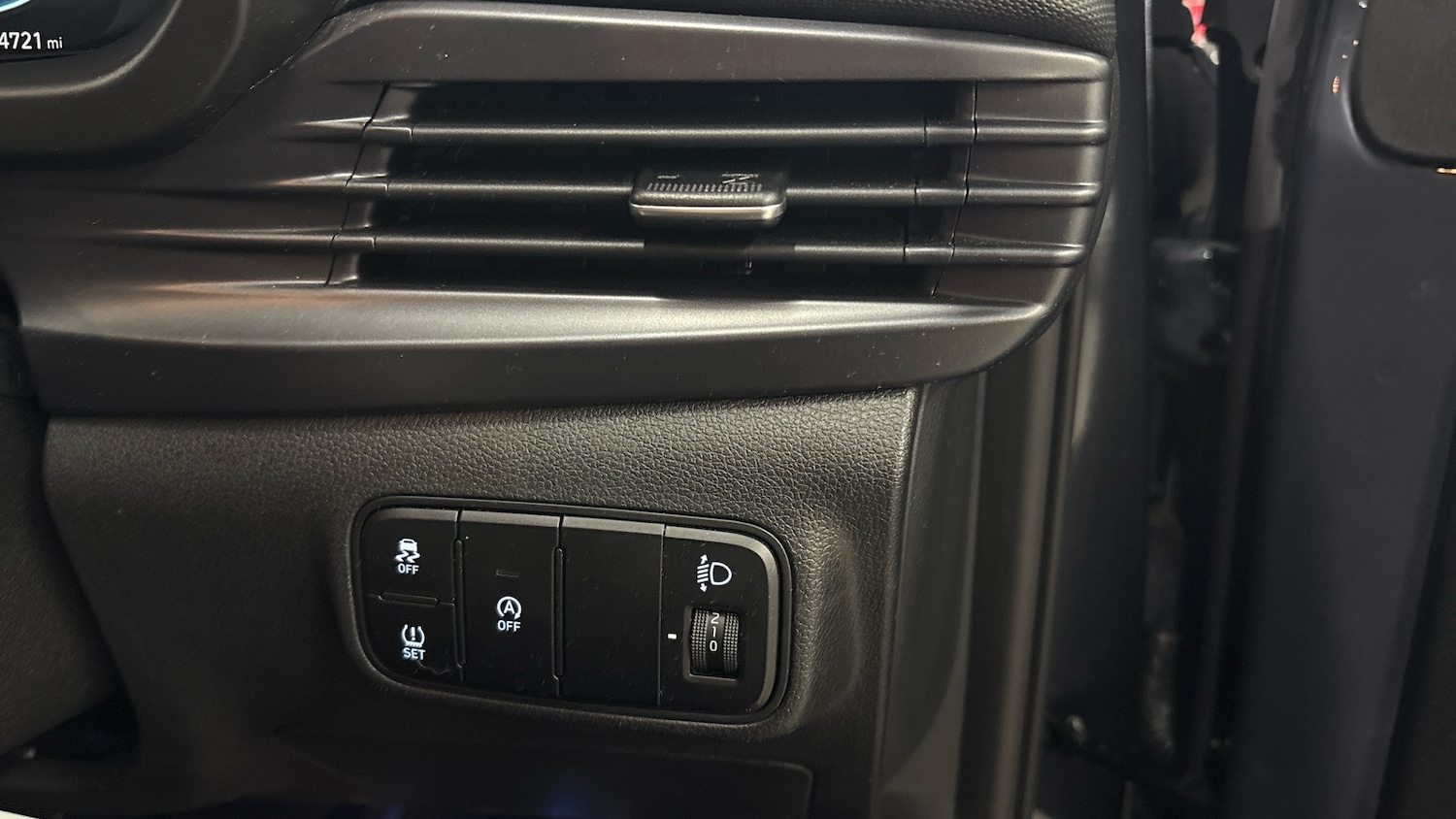 Used Hyundai BAYON 2021 for sale - 76492113: Photo 25