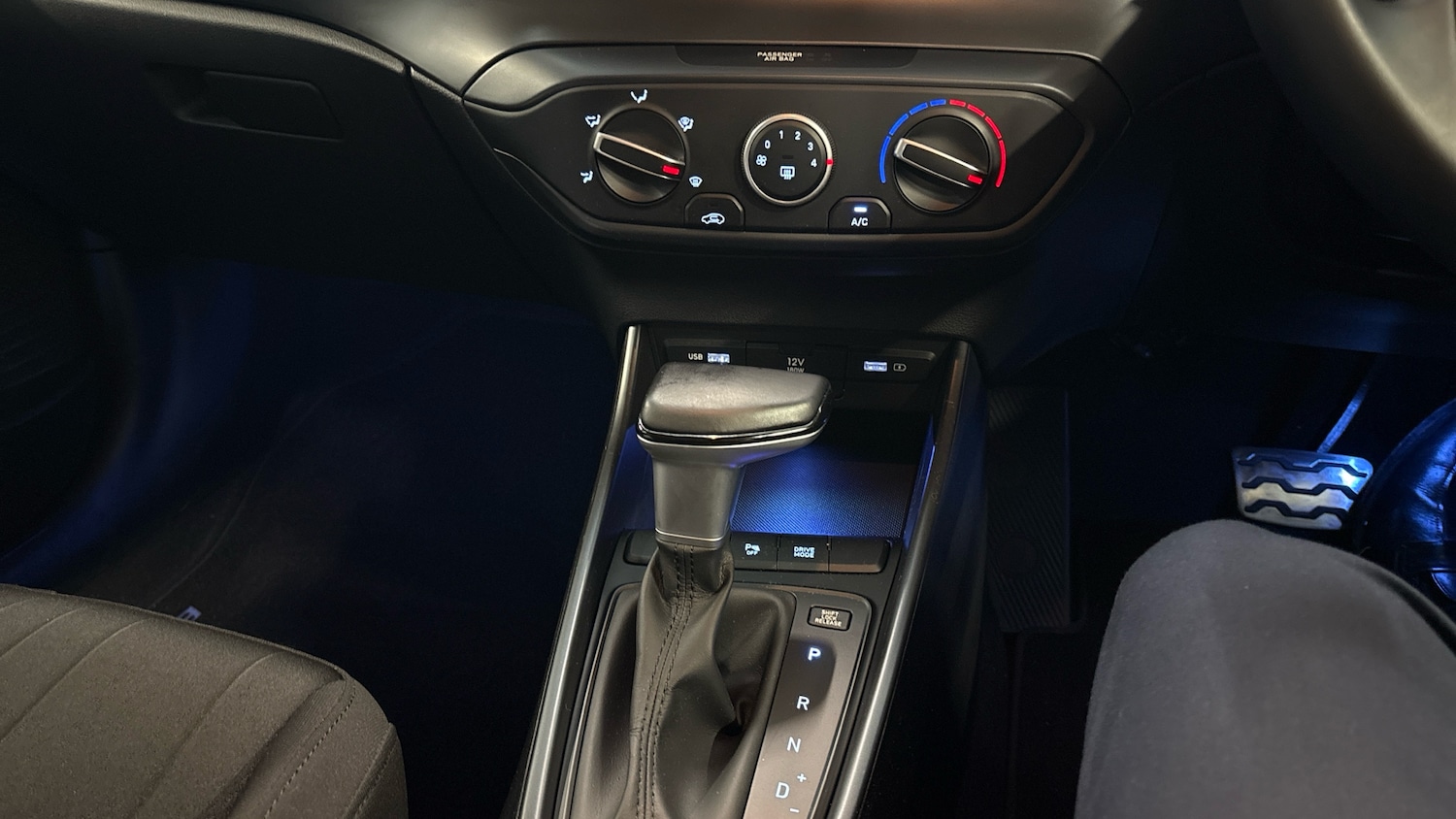 Used Hyundai BAYON 2021 for sale - 76492113: Photo 36