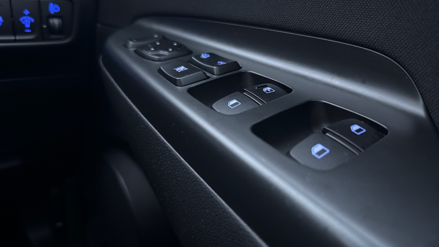 Used Hyundai KONA 2023 for sale - 77207378: Photo 34