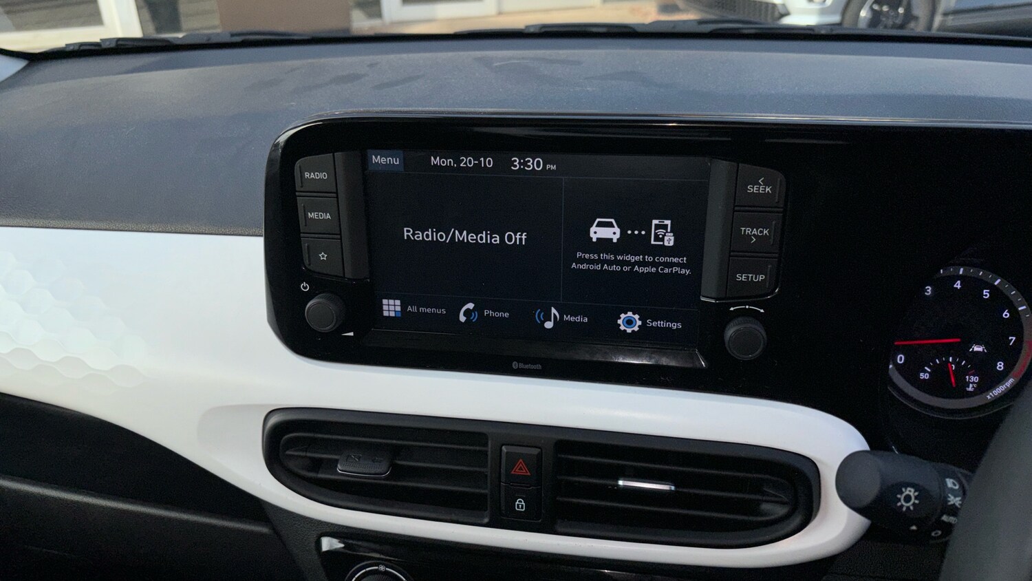 Used Hyundai i10 2023 for sale - 76253077: Photo 12