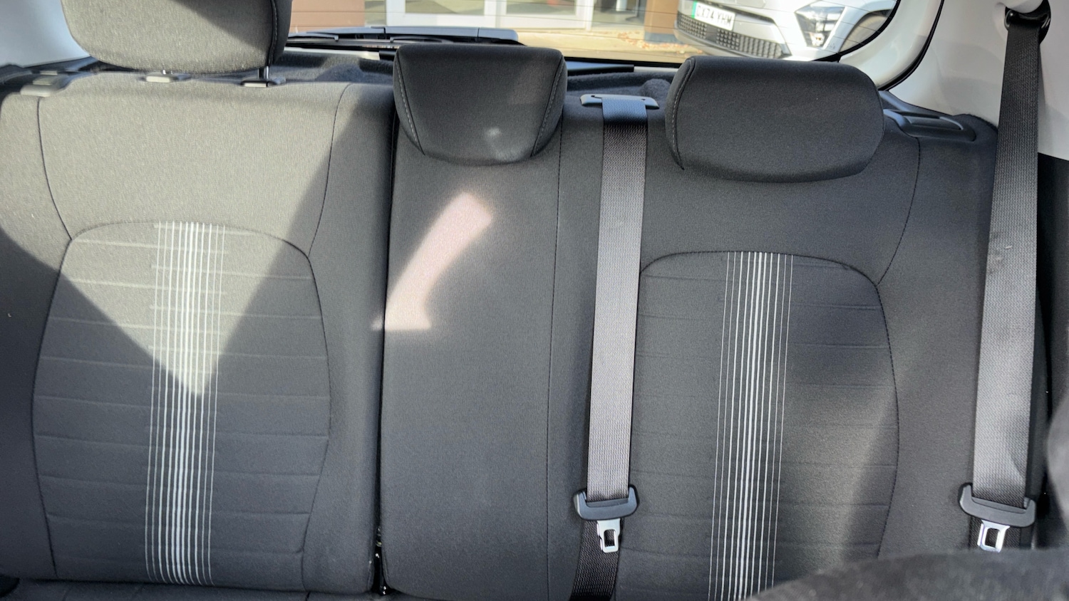 Used Hyundai i10 2023 for sale - 76253077: Photo 15