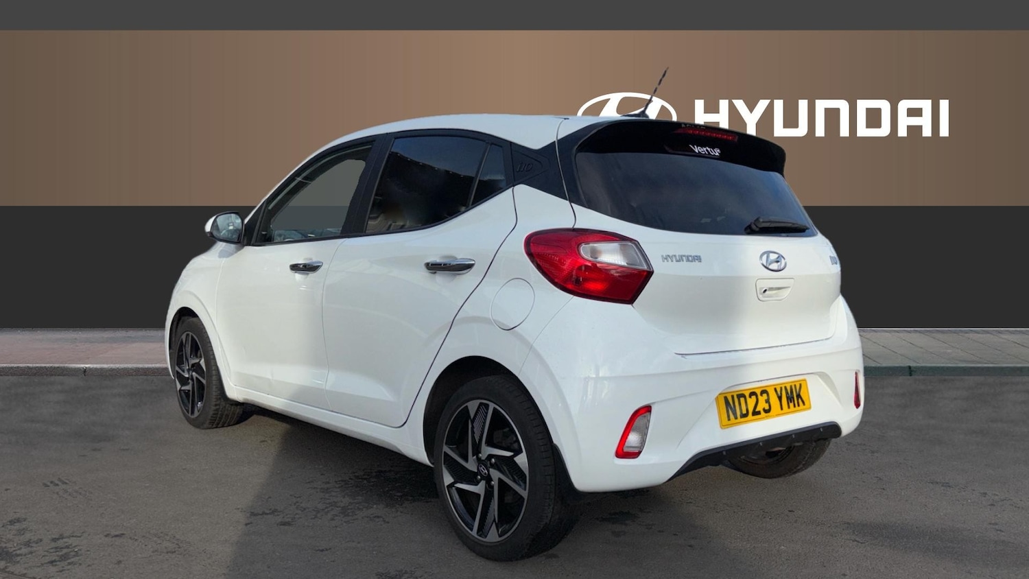 Used Hyundai i10 2023 for sale - 76253077: Photo 2
