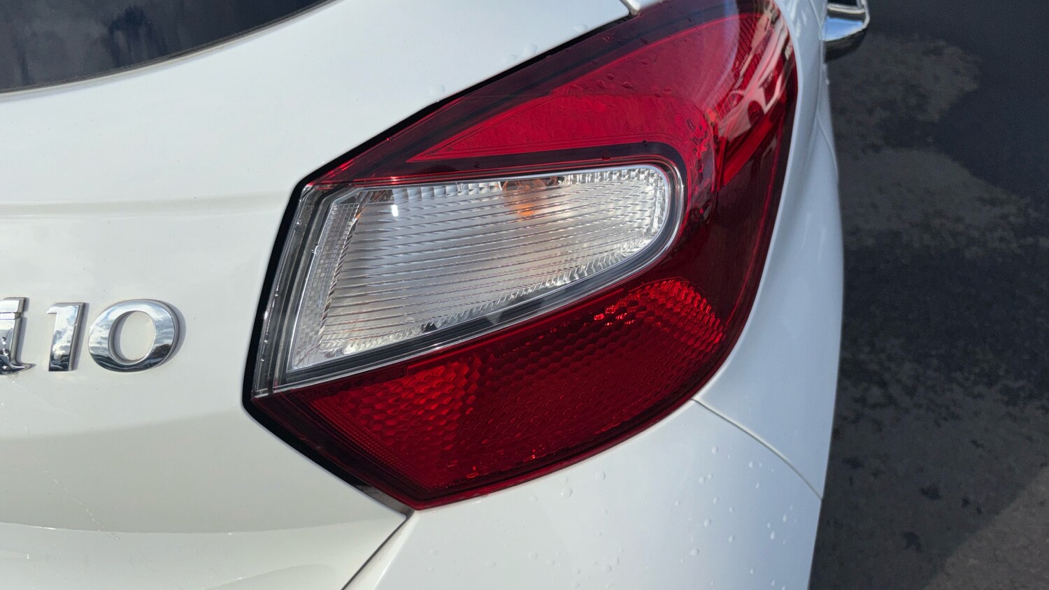 Used Hyundai i10 2023 for sale - 76253077: Photo 29