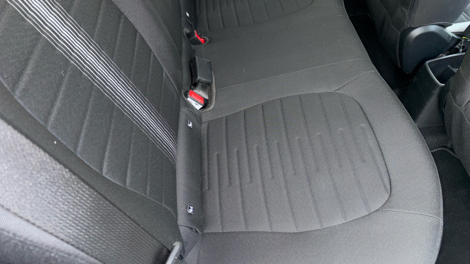 Used Hyundai i10 2023 for sale - 76253077: Photo 36